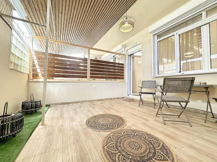 Oasis Luxury Apartments Eretria  Exterior photo