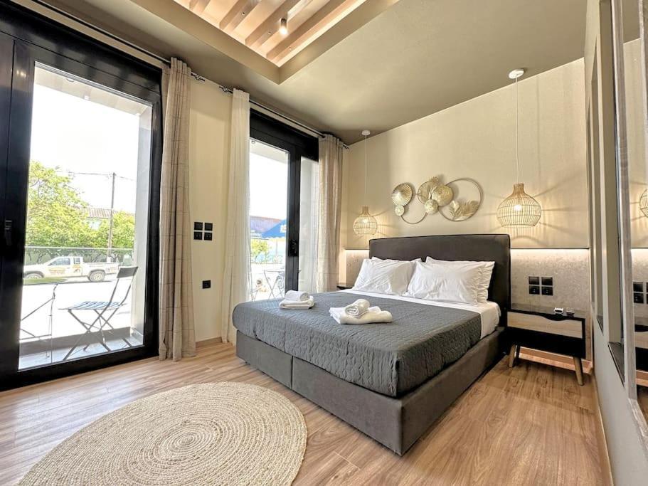 Oasis Luxury Apartments Eretria  Exterior photo